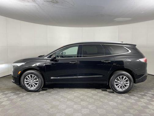 2023 Buick Enclave Essence AWD