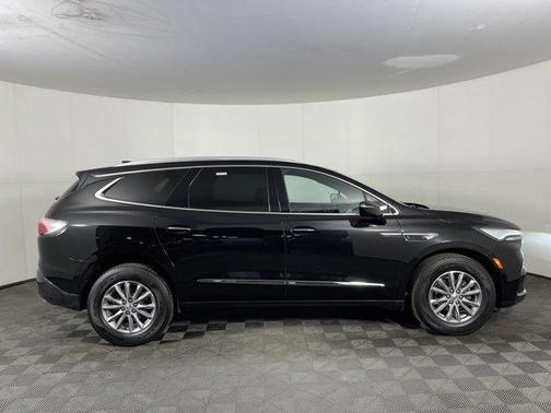 2023 Buick Enclave Essence AWD