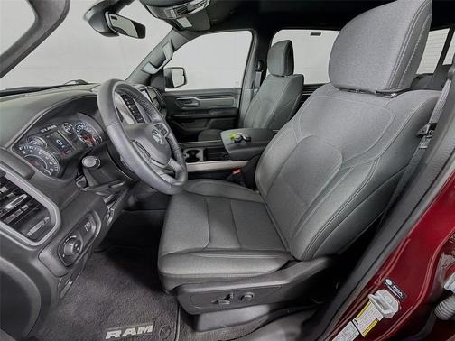 Delmonico Red Pearlcoat 2023 RAM 1500 Big Horn/Lone Star