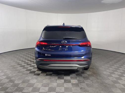 2022 Hyundai SANTA FE SE