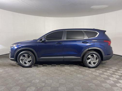 2022 Hyundai SANTA FE SE
