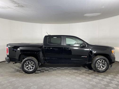 2022 GMC Canyon AT4