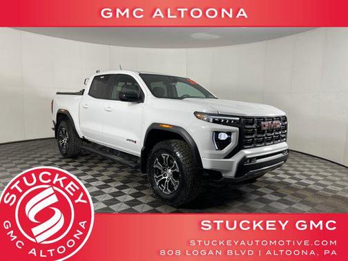 2023 GMC Canyon AT4