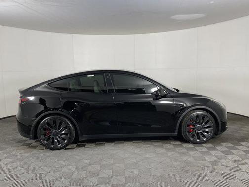 2023 Tesla Model Y Performance Dual Motor All-Wheel Drive