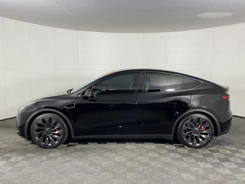 2023 Tesla Model Y Performance Dual Motor All-Wheel Drive