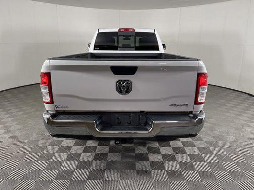 2021 RAM 2500 Tradesman Crew Cab 4x4 8' Box