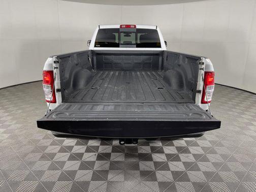 2021 RAM 2500 Tradesman Crew Cab 4x4 8' Box