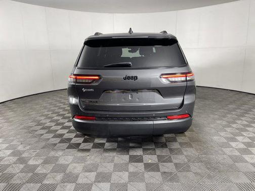 2021 Jeep Grand Cherokee L Altitude