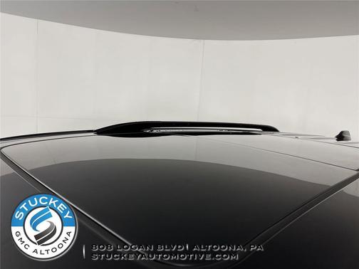 2026 GMC Acadia AT4 AWD