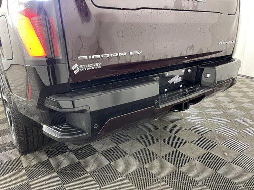 2025 GMC Sierra EV Max Range Denali