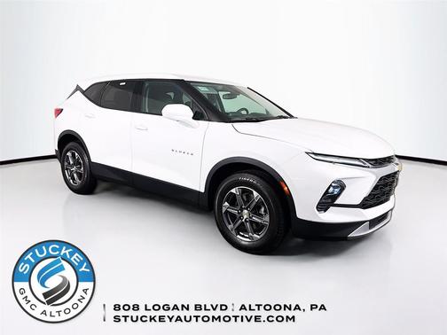 Summit White 2023 Chevrolet Blazer 2LT