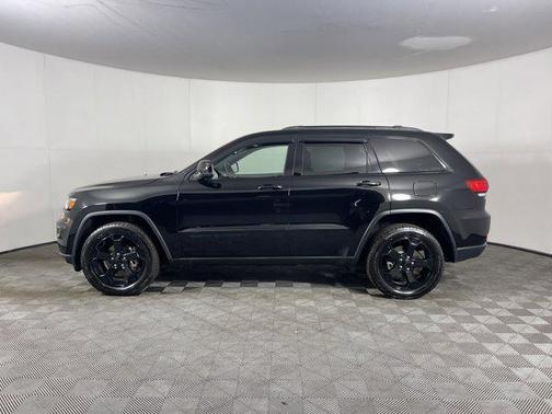 2019 Jeep Grand Cherokee Upland