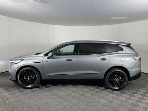 2023 Buick Enclave Essence AWD