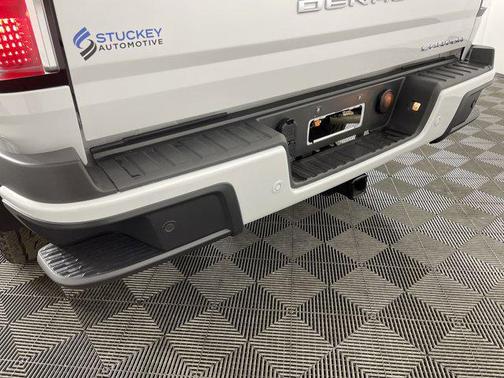 2021 GMC Canyon Denali