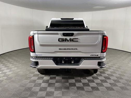 2023 GMC Sierra 2500 AT4