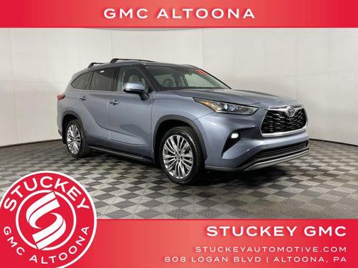 2023 Toyota Highlander Platinum