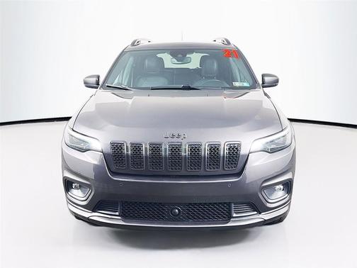 Granite Crystal Metallic Clearcoat 2021 Jeep Cherokee High Altitude