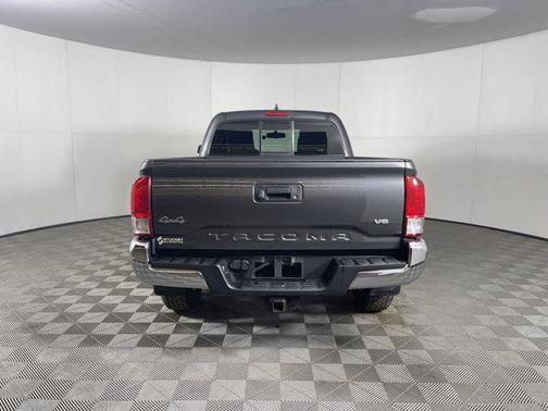 2016 Toyota Tacoma SR5