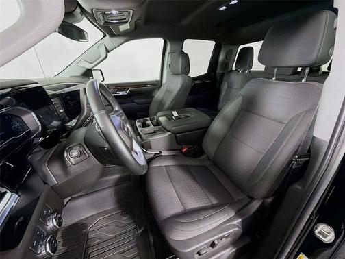 Onyx Black 2023 GMC Sierra 1500 SLE