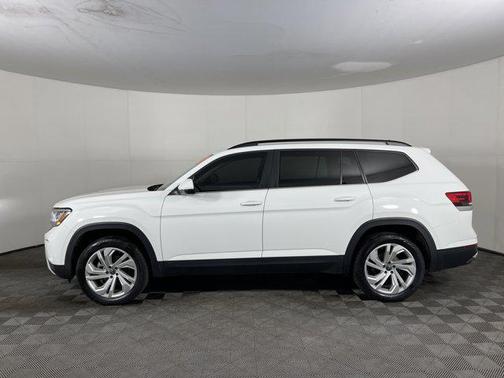 2023 Volkswagen Atlas 3.6L SE w/Technology