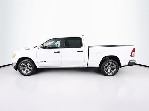 Bright White Clearcoat 2023 RAM 1500 Big Horn/Lone Star