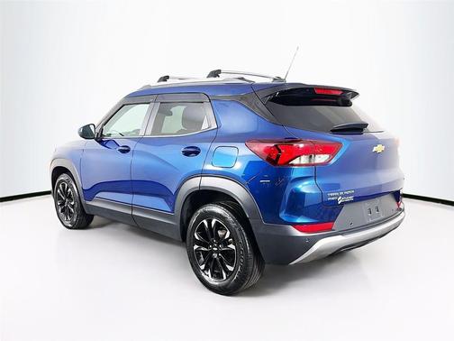 Pacific Blue Metallic 2021 Chevrolet Trailblazer LT