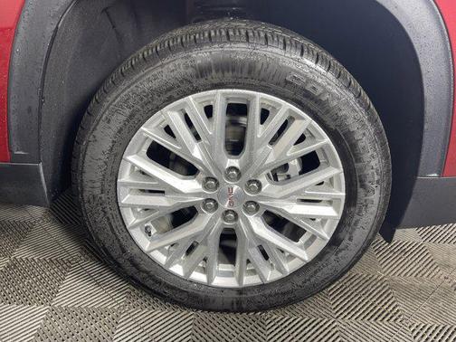 2024 GMC Acadia FWD Elevation