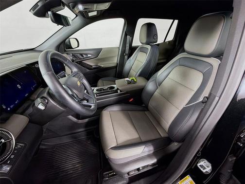 Mosaic Black Metallic 2025 Chevrolet Equinox 1LT
