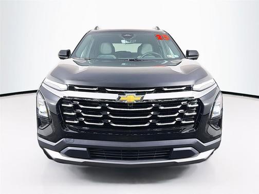 Mosaic Black Metallic 2025 Chevrolet Equinox 1LT