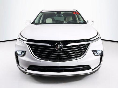 2023 Buick Enclave Essence AWD