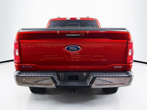 Hot Pepper Red Metallic Tinted Clearcoat 2023 Ford F-150 XLT