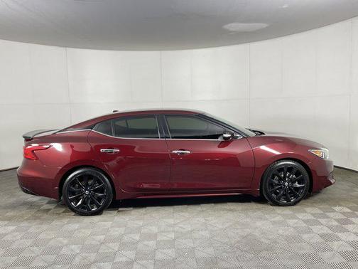 2017 Nissan Maxima 3.5 SR