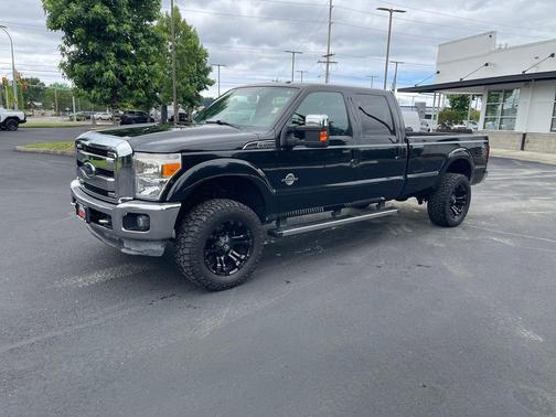 Black 2013 Ford F-350 Platinum