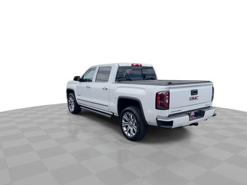 White 2018 GMC Sierra 1500 Denali