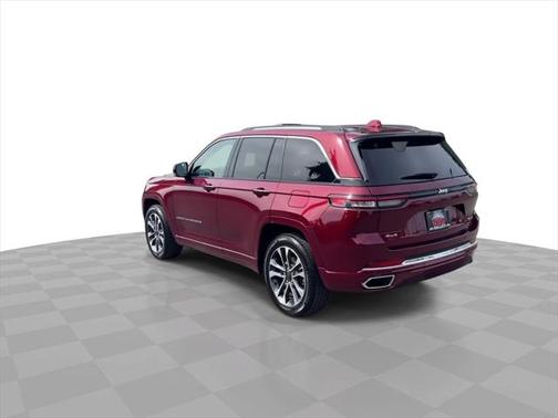 2022 Jeep Grand Cherokee Overland