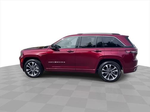 2022 Jeep Grand Cherokee Overland