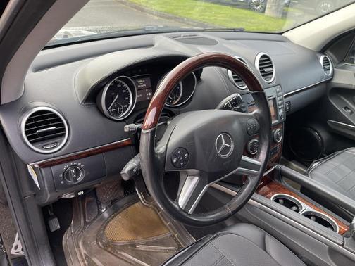 2012 Mercedes-Benz GL-Class 4MATIC