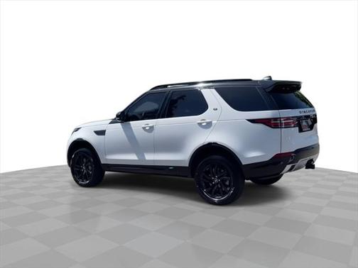 2020 Land Rover Discovery Landmark Edition