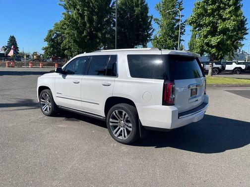 White 2019 GMC Yukon Denali