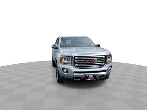 Gray 2016 GMC Canyon SLT