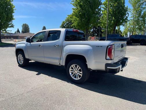 Gray 2016 GMC Canyon SLT