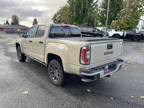 2022 GMC Canyon AT4
