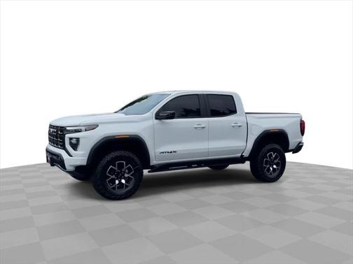 2025 GMC Canyon Base