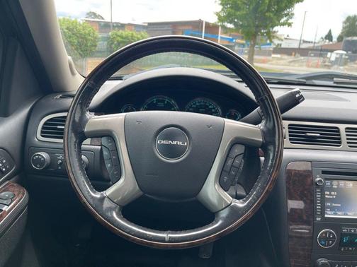 Black 2013 GMC Sierra 2500 Denali