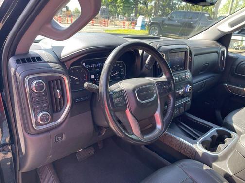Black 2021 GMC Sierra 1500 Denali