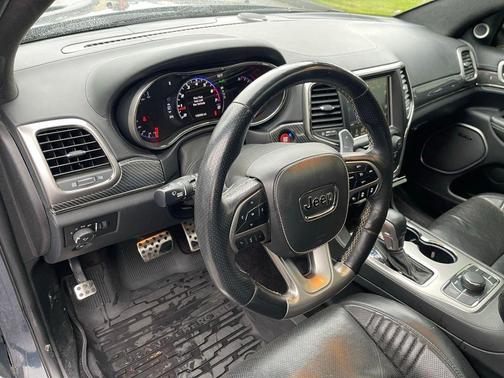 2017 Jeep Grand Cherokee SRT