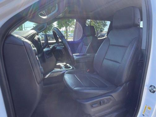 White 2022 Chevrolet Silverado 1500 Limited LTZ