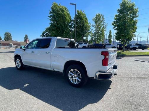 White 2022 Chevrolet Silverado 1500 Limited LTZ
