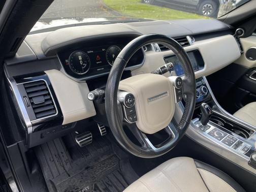 2017 Land Rover Range Rover Sport 3.0L Supercharged HSE Dynamic