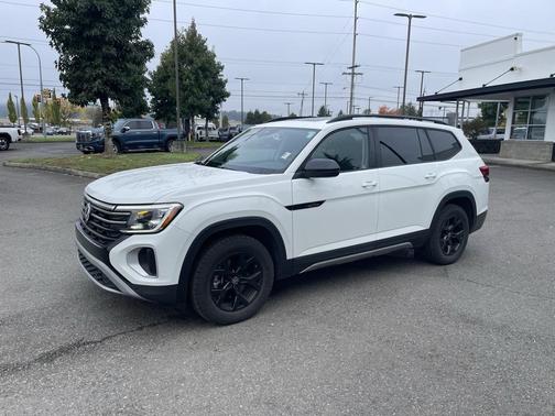 2024 Volkswagen Atlas 2.0T SE w/Technology 4MOTION